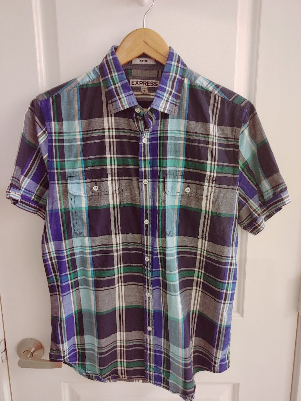 EXPRESS - Casual Blue & Green Plaid Short Sleeve Shirt - Medium